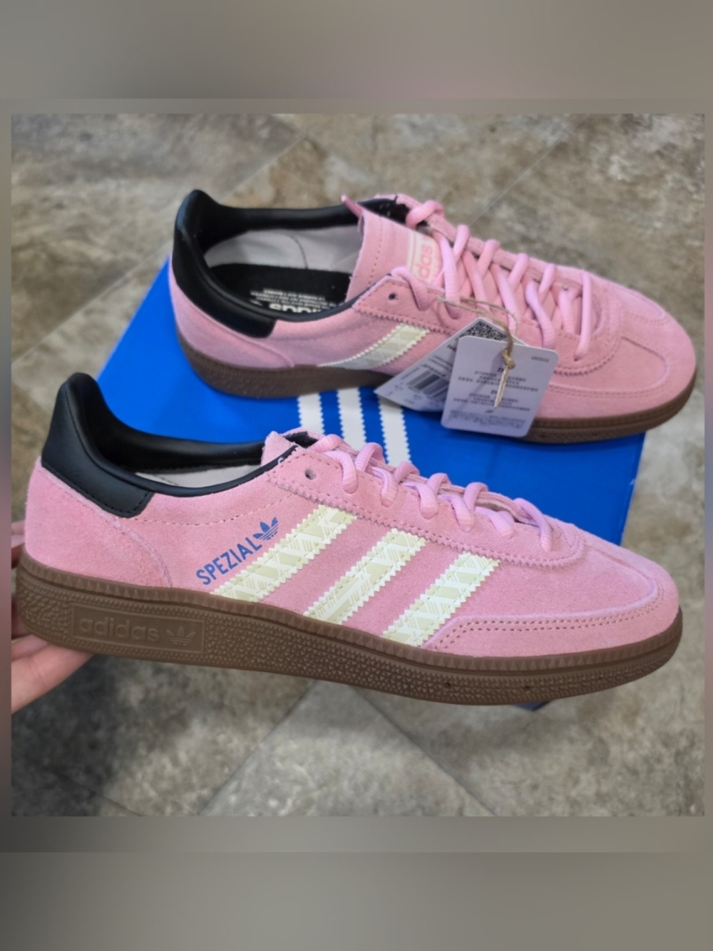 Adidas Handball Spezial Youth Size 5 / Fits Women's 6-6.5
